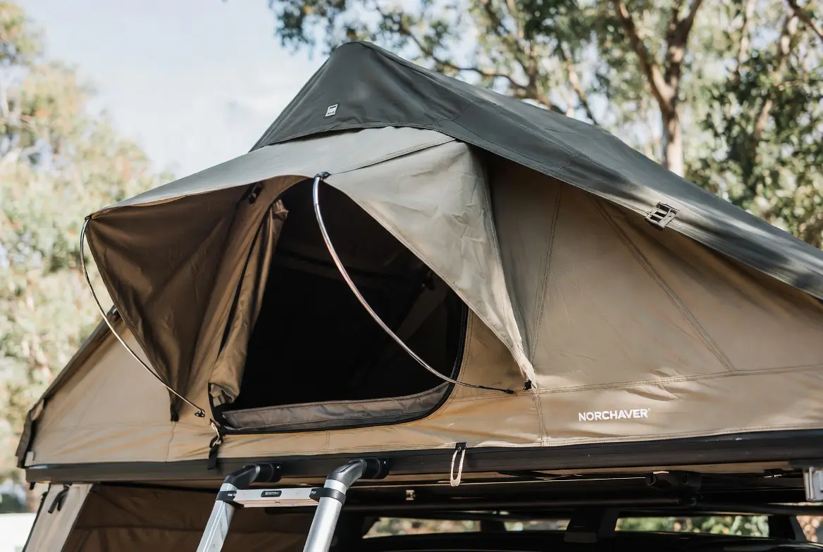 Soft-shell rooftop tent detail
